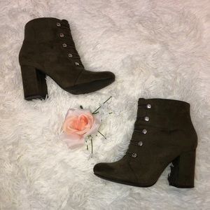 OLIVE BOOTIES